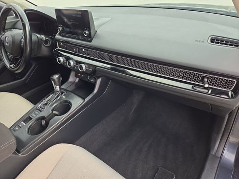 Used 2023 Honda Civic EX image 32