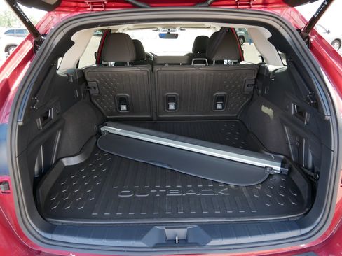 Certified 2025 Subaru Outback Premium AWD/4WD image 18