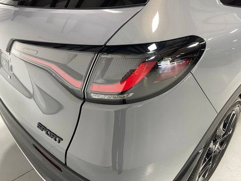 Used 2025 Honda HR-V Sport image 13
