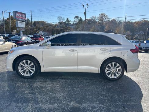 Used 2013 Toyota Venza XLE image 7