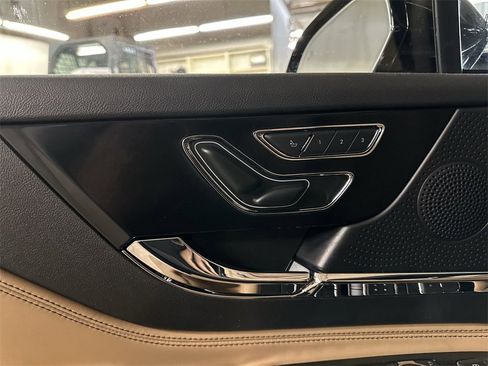 Certified 2023 Lincoln Corsair Reserve w/ Equipment Group 201A image 14