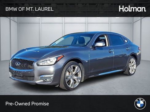 Used 2017 INFINITI Q70 L 3.7 image 1