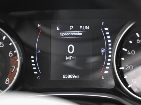 Used 2019 Jeep Compass Latitude image 18