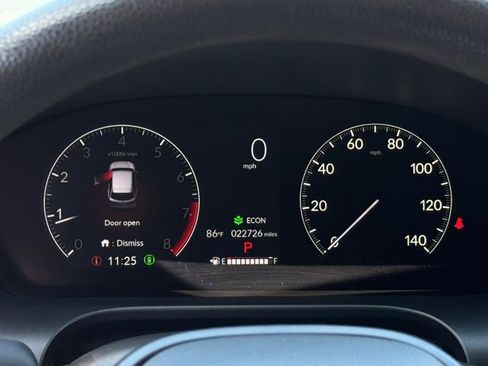 Used 2024 Honda HR-V LX image 19