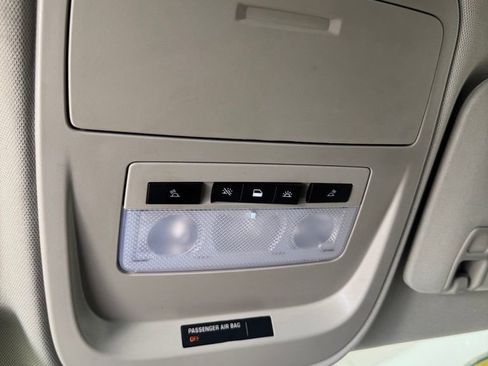 Used 2022 GMC Canyon AT4 AWD/4WD image 8