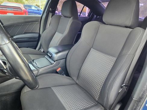 Used 2021 Dodge Charger R/T w/ Blacktop Package image 20