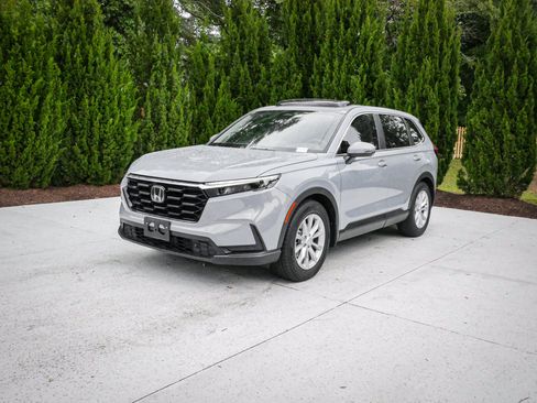 Used 2025 Honda CR-V EX-L image 5