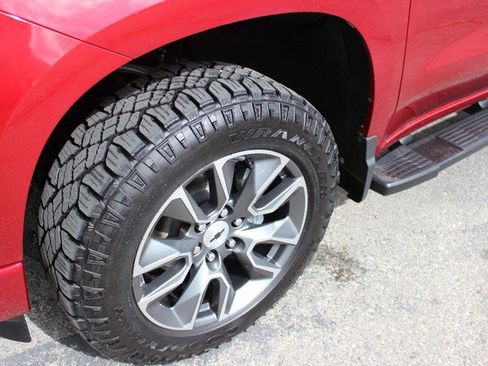 Used 2023 Chevrolet Silverado 1500 RST image 3