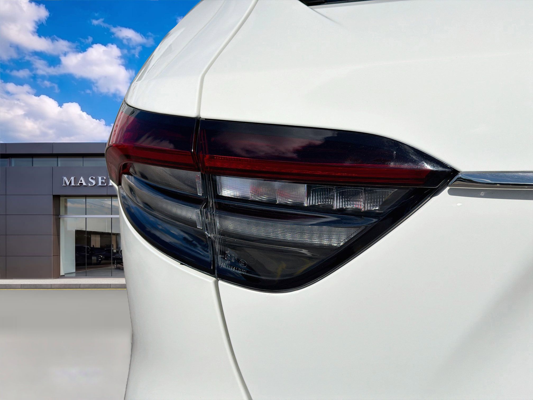 Certified 2022 Maserati Levante Modena AWD/4WD image 10