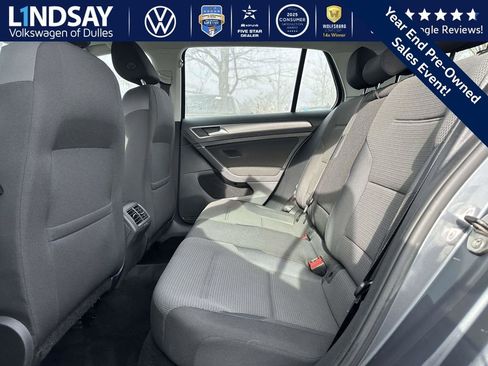 Used 2016 Volkswagen Golf S image 14