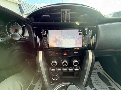 Used 2018 Subaru BRZ Limited w/ Performance Package image 42