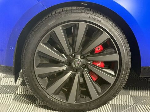 New 2025 Land Rover Range Rover SV image 14