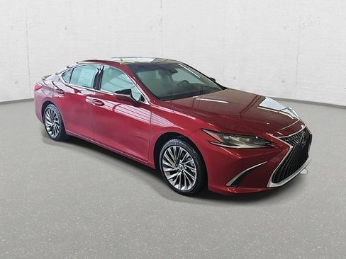New 2025 Lexus ES 350 Ultra Luxury image 3