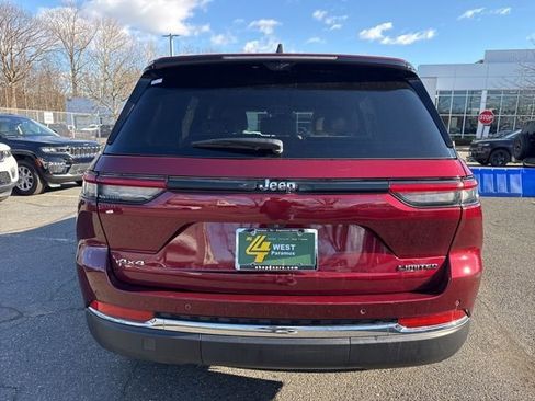 Certified 2023 Jeep Grand Cherokee Limited w/ Luxury Tech Group II image 18