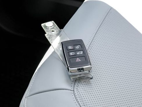 New 2026 Land Rover Defender 110 S AWD/4WD image 61