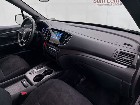 Used 2022 Honda Pilot Sport image 27