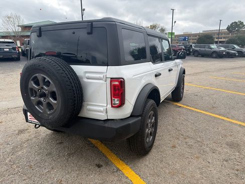 Used 2025 Ford Bronco Big Bend image 5