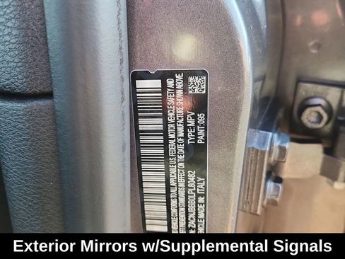 Used 2020 Jeep Renegade Latitude image 20