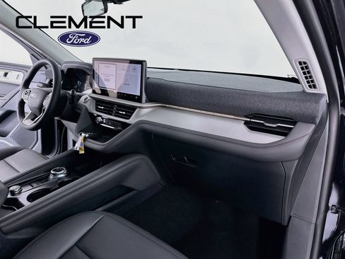 New 2026 Ford Explorer Active w/ Active Comfort Package AWD/4WD image 31