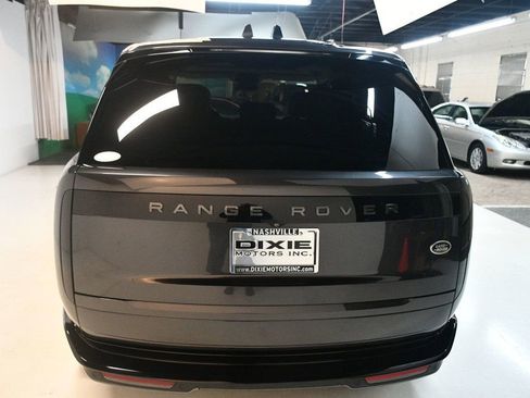 Used 2023 Land Rover Range Rover SE image 15