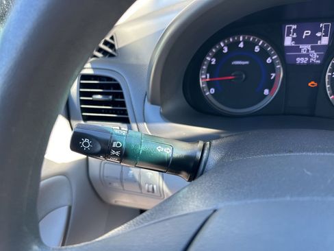 Used 2016 Hyundai Accent SE image 21