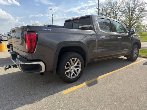 Used 2019 GMC Sierra 1500 SLT w/ SLT Premium Plus Package AWD/4WD image 3