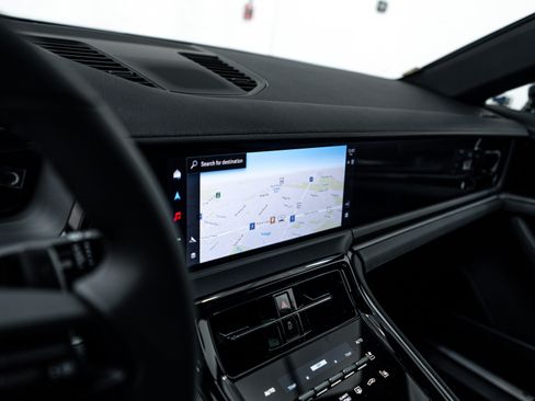 New 2026 Porsche Panamera 4 image 15