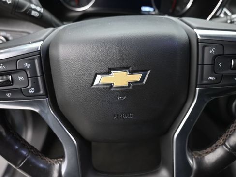 Used 2019 Chevrolet Blazer Premier w/ Sun and Wheels Package AWD/4WD image 17