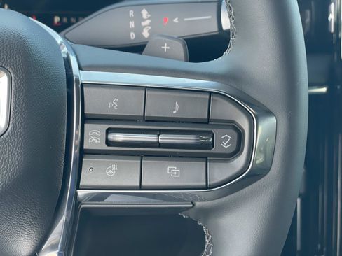 New 2026 GMC Yukon XL Elevation image 12