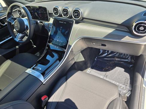 Used 2026 Mercedes-Benz C 300 Sedan image 11