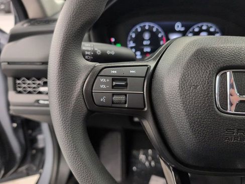 New 2025 Honda Accord SE image 12