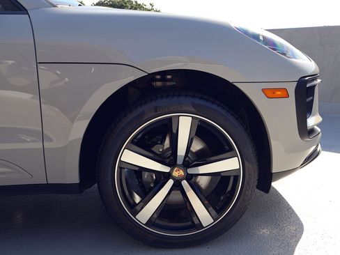 New 2026 Porsche Macan S image 11