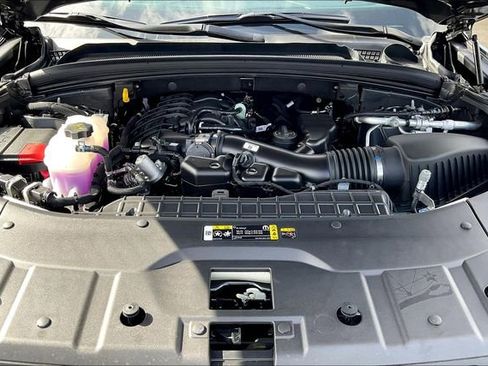 New 2025 Jeep Grand Cherokee Limited w/ Black Appearance Package image 12