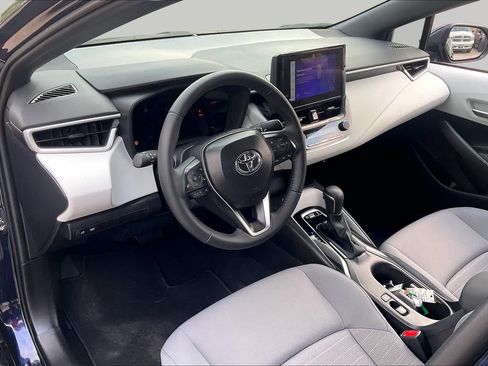 Used 2026 Toyota Corolla SE FWD image 16