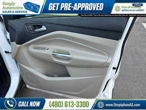 Used 2019 Ford Escape SE FWD image 22