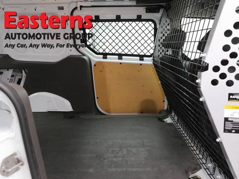 Used 2022 Ford Transit Connect XL FWD image 21