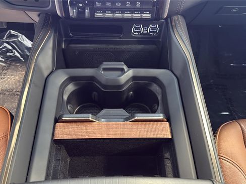 Used 2024 RAM 2500 Limited w/ Safety Group AWD/4WD image 23