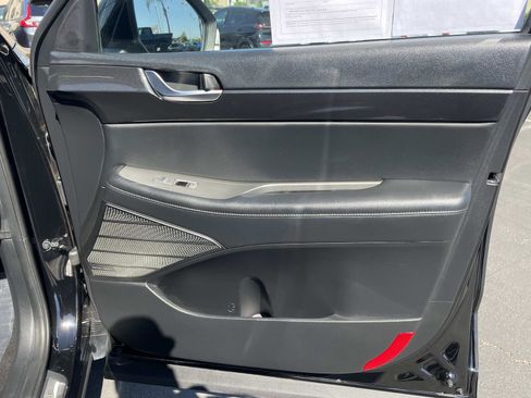 Certified 2022 Hyundai Palisade Limited w/ Cargo Package image 26