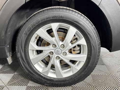 Used 2020 Hyundai Tucson Value w/ Cargo Package image 36