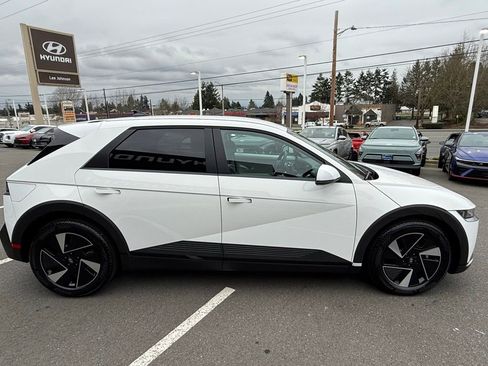Certified 2025 Hyundai Ioniq 5 SE AWD/4WD image 6