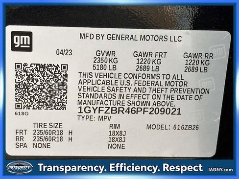 Used 2023 Cadillac XT4 Luxury w/ Cold Weather Package image 30