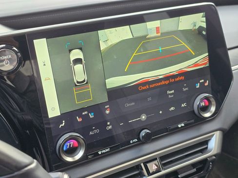 Used 2024 Lexus RX 350 image 33