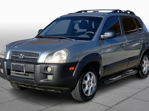 Used 2005 Hyundai Tucson GLS image 1