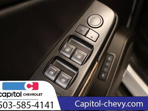 Used 2017 Chevrolet Tahoe LT RWD image 12