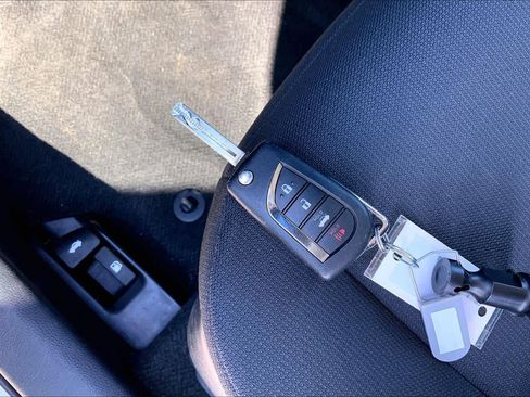 Used 2024 Toyota Corolla LE image 15