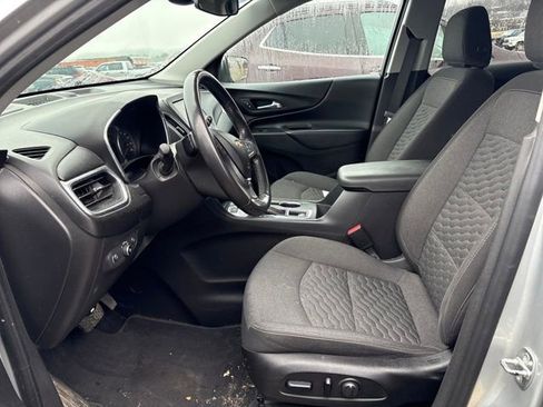 Used 2021 Chevrolet Equinox LT image 7