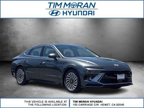 New 2025 Hyundai Sonata Limited image 1