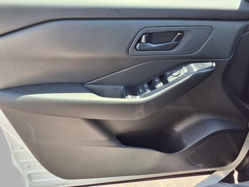 New 2026 Nissan Rogue S FWD image 17