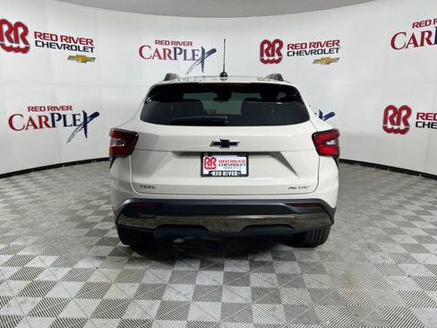 New 2026 Chevrolet Trax ACTIV w/ Driver Confidence Package FWD image 6