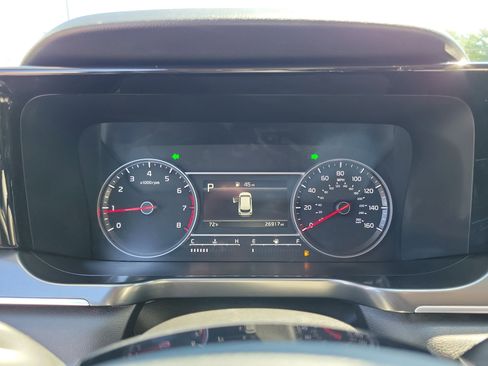 Used 2023 Kia Sorento LX image 24